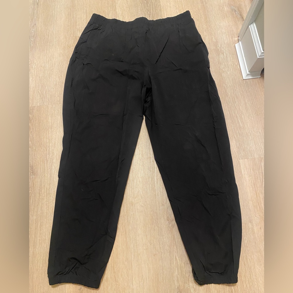 Express black dressy joggers with pockets- size large